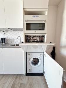 Seaside Park Private Apartment by Villmaris