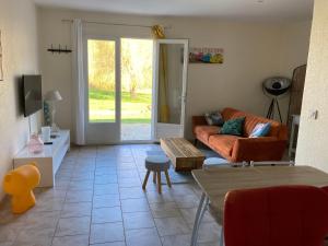 Maisons de vacances Appartement climatise 2 chambres 60m2 Dans un grand jardin a 5mn des plages : photos des chambres