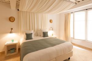 Hotels Le Vieux Castillon : photos des chambres