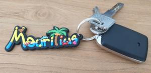 Upmarket, new, stunning 3 bedroom apartment close to the beach!