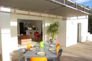 Villa avec piscine & jardin à Monticello