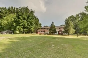 Strand Motel, Vígadó Csárda - Kráľovský Chlmec