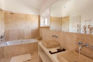 Hotels Le Vieux Castillon : photos des chambres