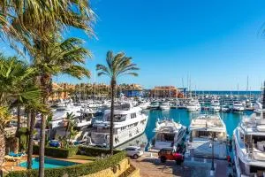 First line Penthouse in Puerto Sotogrande with Seaviews - Sotogrande