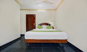 Itsy Hotels The Waters Edge Beach Resort
