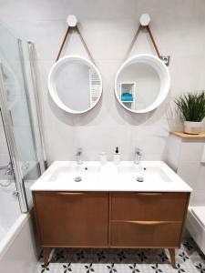 Appartements Les Bulles d'Ay - Terrasse : photos des chambres