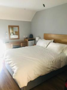 Leannas Lodge, Keshcarrigan