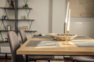 Poseidons Apartment on White Tower Midas Home