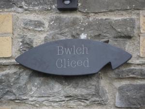 BREATHTAKING VIEWS with a HOT TUB - Bwlch Cliced