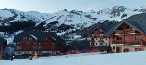 Appartements Appartement lumineux aux pieds des pistes : photos des chambres