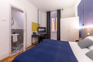 Lovely guest-room with private bathroom