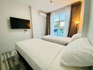 FNGTransient Room - Lucap