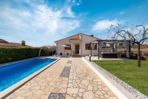 Villa Marko Kaštelir - Babići