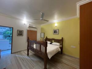 Ishan Apartments 3BHK Individual Rooms