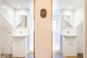 Gloucester-Beautiful 4 Bedroom Cottage-Sleeps 8-Free Parking-Fast Wi-Fi-Work or Leisure