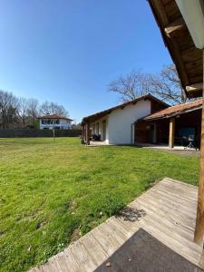 Maisons de vacances Ensemble de 3 villas avec piscine chauffee, esprit detente : photos des chambres