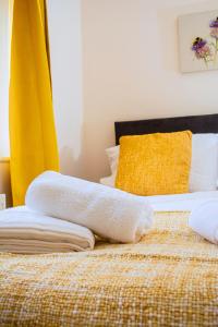 Cosy 3-Bed Home Close to City Centre (Parking)