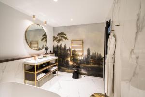 Hotels Aigle Noir Fontainebleau MGallery : photos des chambres