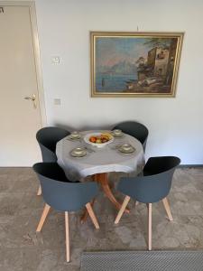 Lago Maggiore- Casa Roccia-Ferienwohnung in Pino sulla Sponda