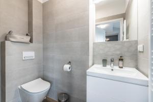 Rent like home Apartamenty KOŁO Brzegu V mini SPA