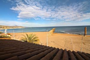 PRIMERA LINEA EL CAMPELLO BEACH