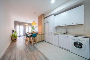 City Centre Pool & Parking