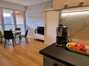 Apartament Szmaragdowa 21 365PAM