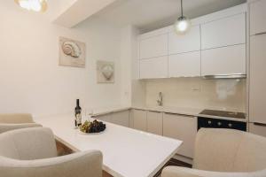 Status-M Apartments 135