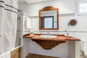 Standard Single Room room in Hotel Cala Sant Vicenç - Adults Only