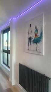 Central Penthouse with Hot Tub & Views 24 Cheltenham