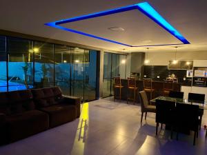 Casa Temporada Paris Thermas dos Laranjais3-Suites