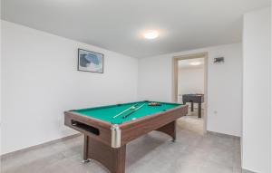 Stunning Home In Pula With Sauna