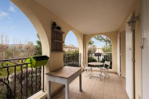 Appartements Residence Pont Royal en Provence - maeva Home : Appartement 2 Chambres Select (7 Personnes) - Super Home