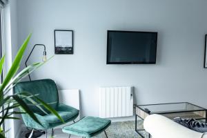 Causeway Coast Beach Front Apartment - Ballycastle