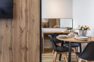 Apartament PLANETA 300 z garażem by Renters