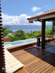 Nova Villa- Vista frontal para o mar- Villa Amore - Cambaquara