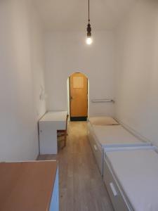 DORMitory