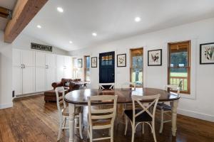 Historic Officers Farmhouse at OLF