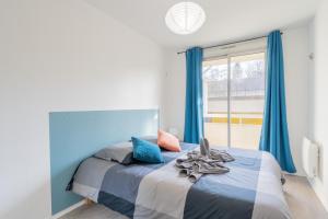 Appartements Appart'Hotel Versailles Saint Cyr l'Ecole - Gare SNCF RER : photos des chambres