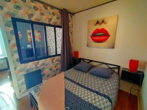 Appartements L'elephant Blanc de ConcarnOLoc : photos des chambres