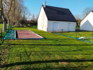 Maison individuelle neuve plein pied avec terrasse et jardin clos 10minutes a pied de la plage