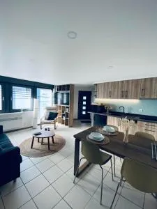 Little Marguerite - 胡法利兹