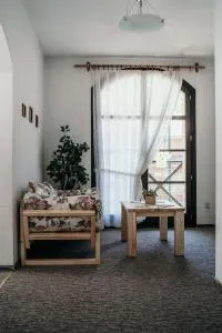 Międzynarodowe Schronisko Młodzieżowe PTSM Szarotka - 什特尔布斯凯普莱索