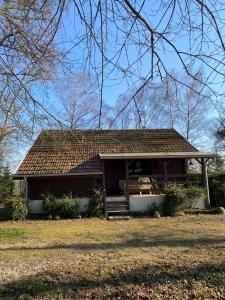 Chalets Maison 2 chambres proche Dijon chalet niche dans la nature : photos des chambres