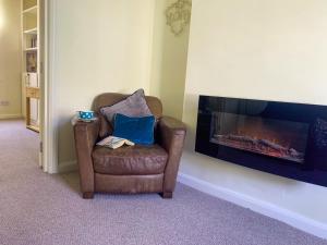 Park Crescent - Quaint Victorian Home - Free Parking - Central