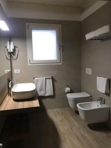 Quadruple Room with Private Bathroom