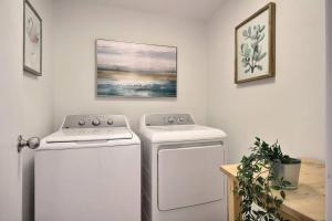 North House - Spectacular 3 Bedroom Old Quebec Penthouse