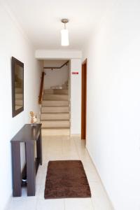 WATERS HOUSE - Feel at Home ir our Sea