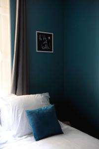Hotels La Villa 129 : Chambre Lit Queen-Size Deluxe - Occupation simple - Non remboursable