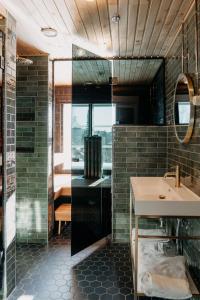 Suite with Sauna room in Lillan Hotel Café Butik